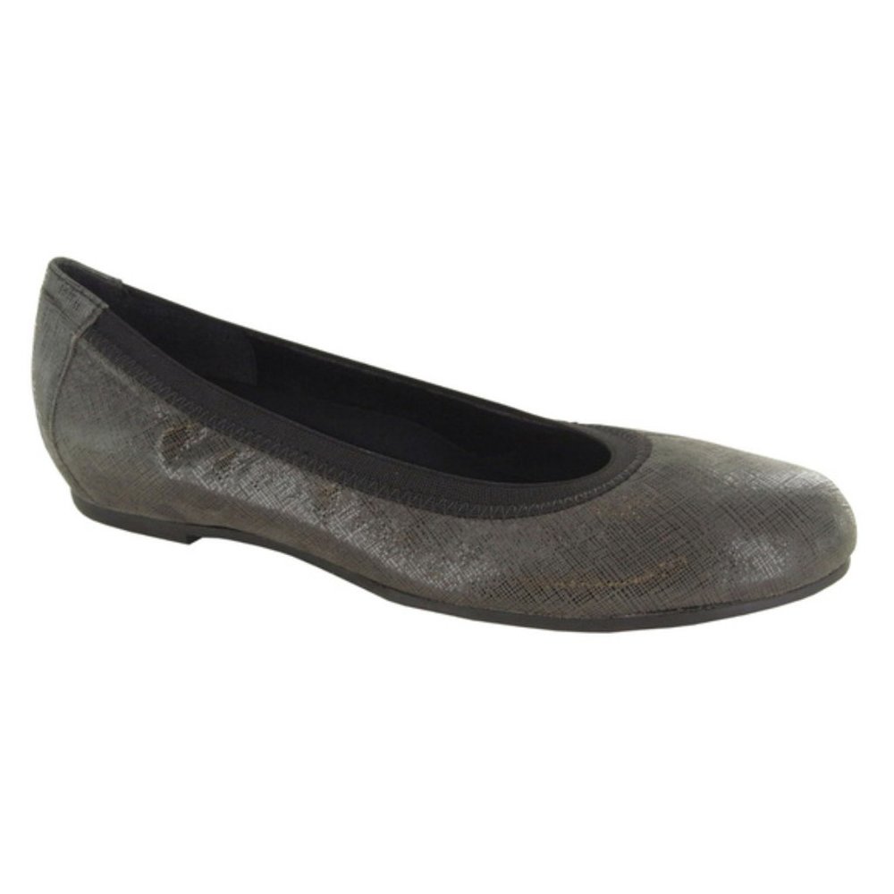 Munro American Ashlie Ballet Flat SZ 8